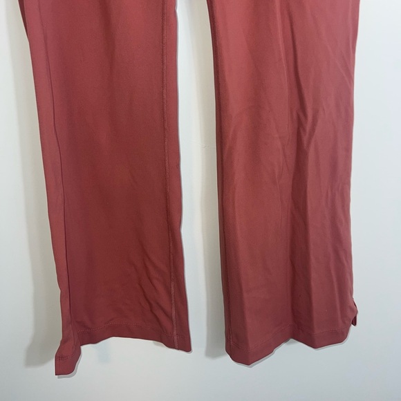 Lululemon flare Coral Leggings size 8 - Picture 2 of 12